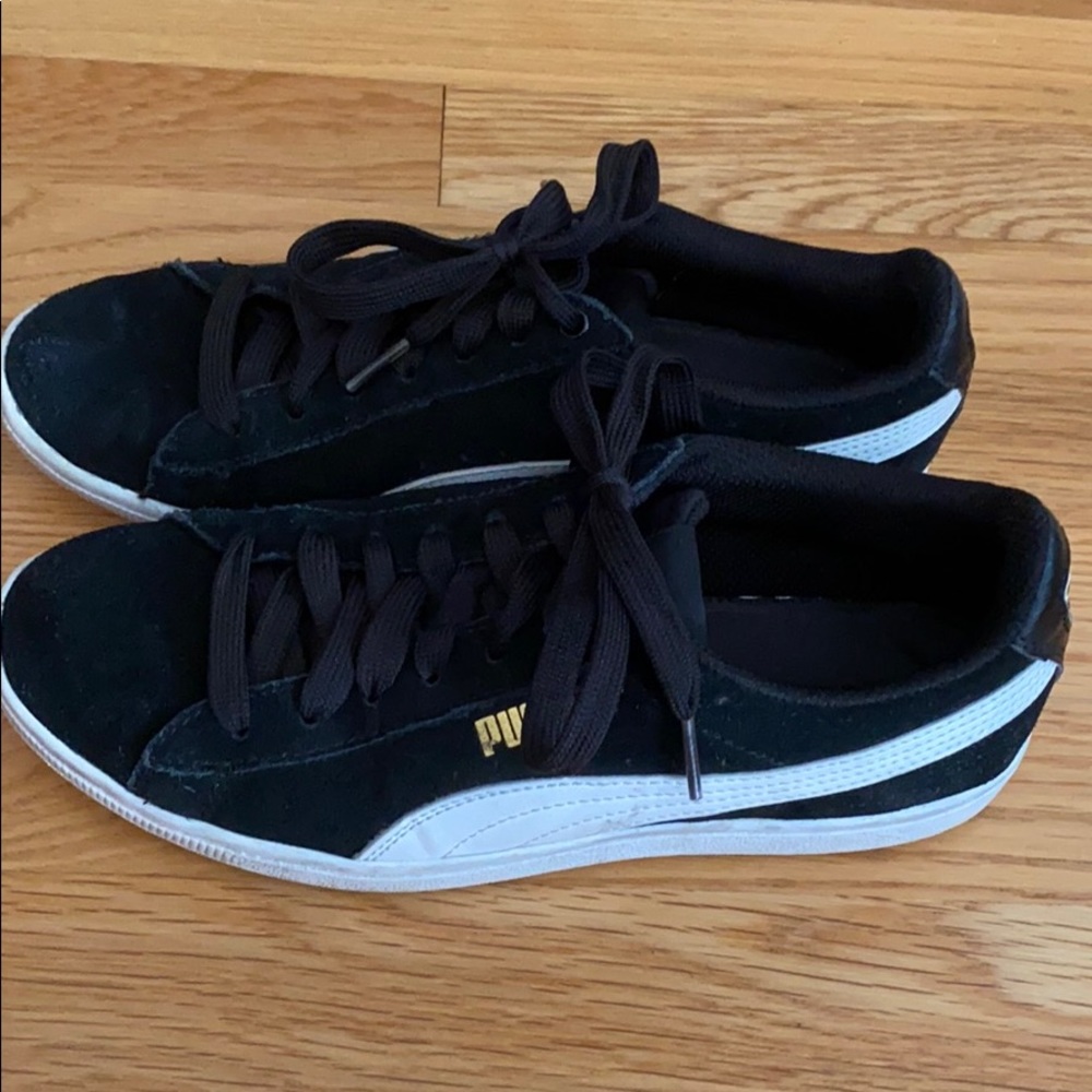 Puma Sneakers